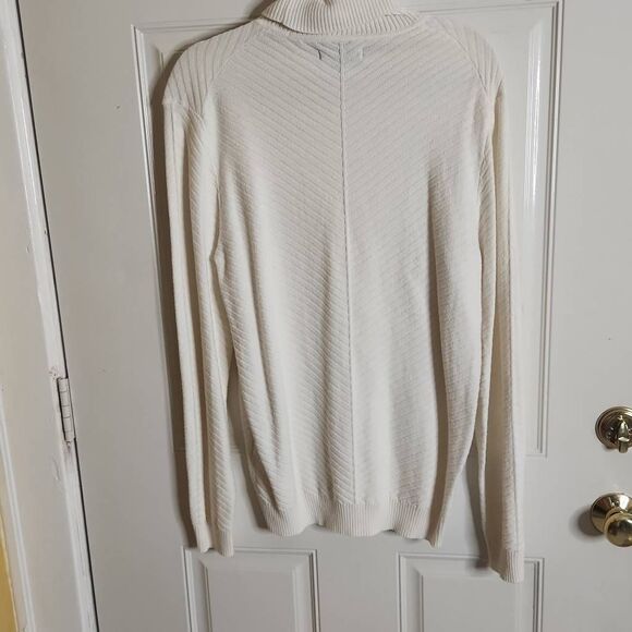 INC International concepts beige turtleneck sweater men's size M - Picture 3 of 3